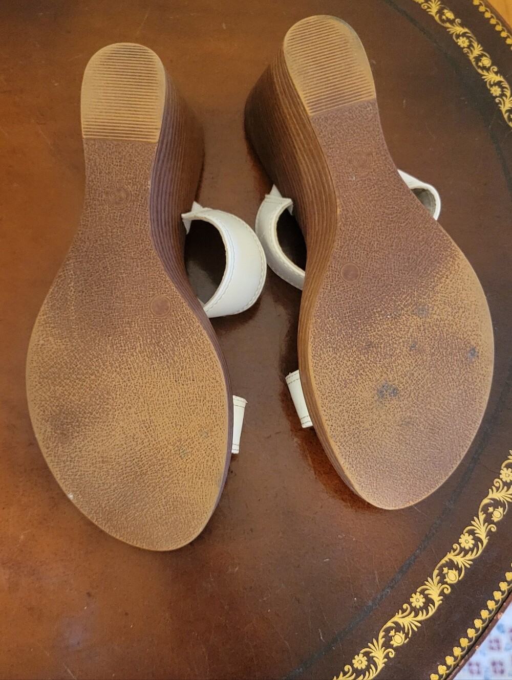Italian Shoemakers Wedge Sandal Size 8.5 - Picture 9 of 10